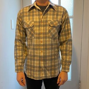 Vintage men’s Pendleton wool flannel